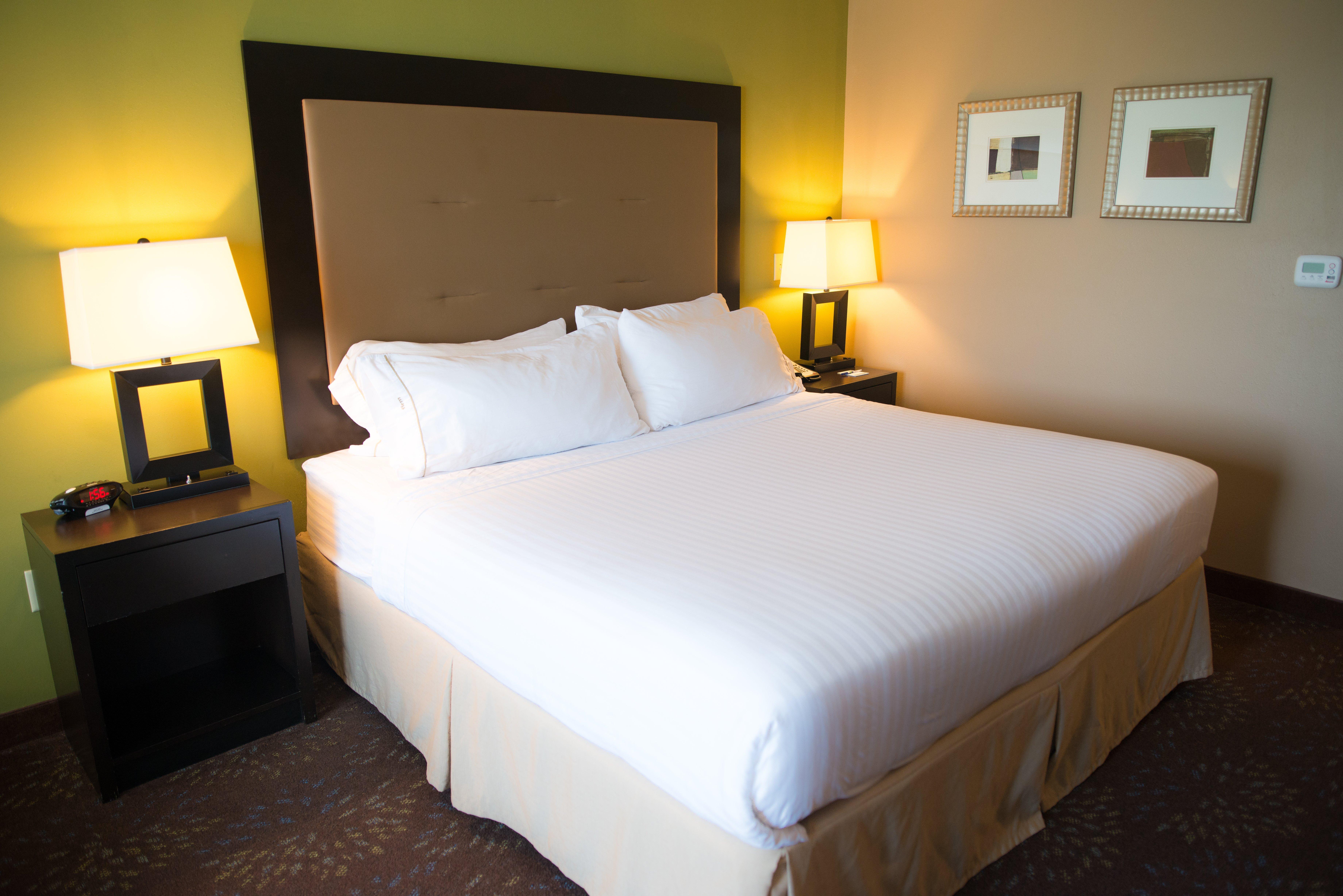 Holiday Inn Express & Suites Northwood, An Ihg Hotel Buitenkant foto