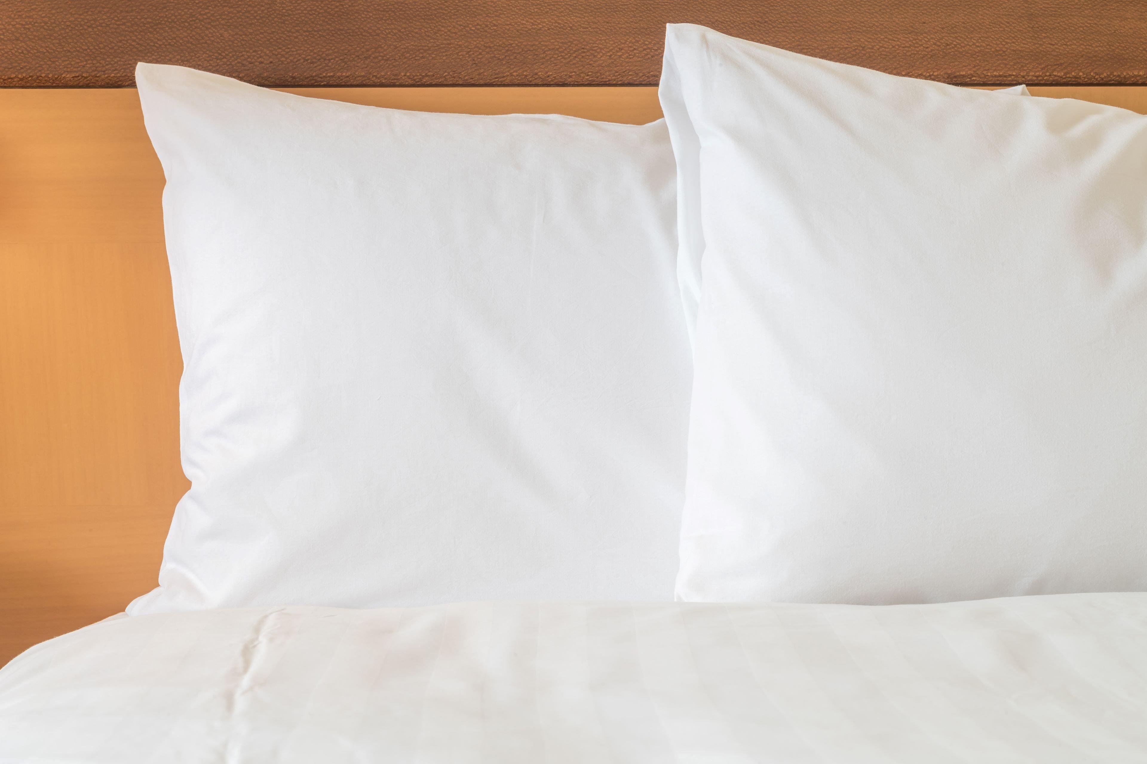 Holiday Inn Express & Suites Northwood By Ihg Silver Lake Buitenkant foto